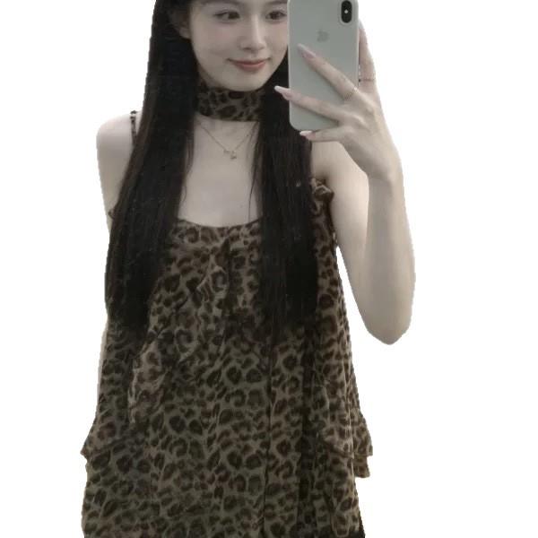 American Spice Girl leopard print lotus leaf edge sling vest for women's summer wear with neck strap, beautiful loose sleeveless top