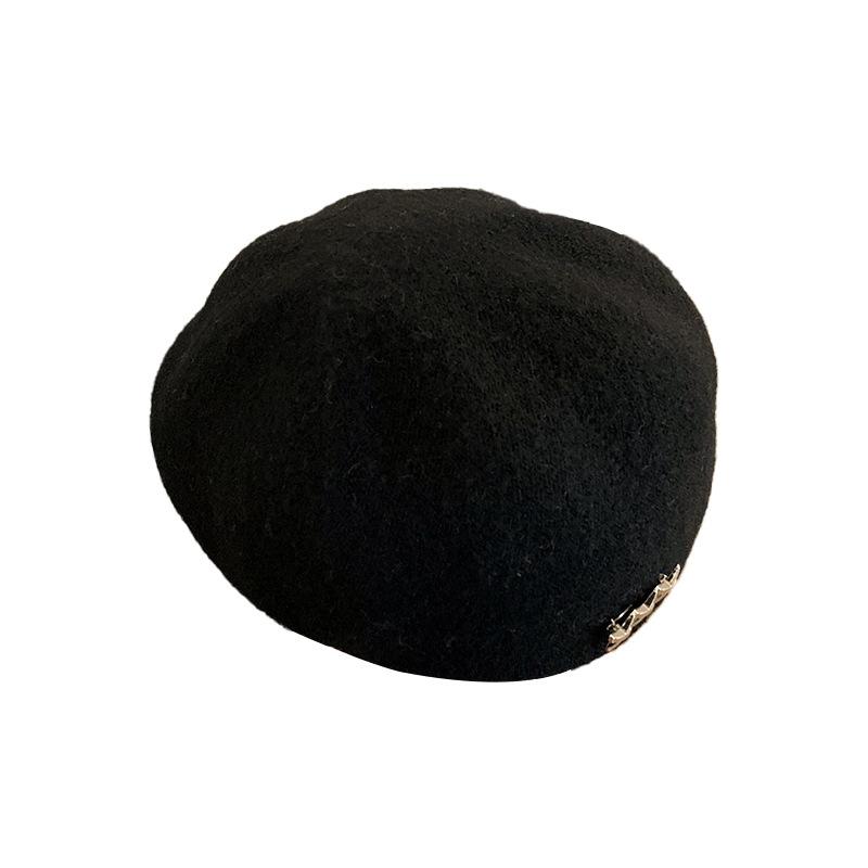 Black beret women's autumn and winter versatile woolen warm face small hat big head circumference bud painter hat