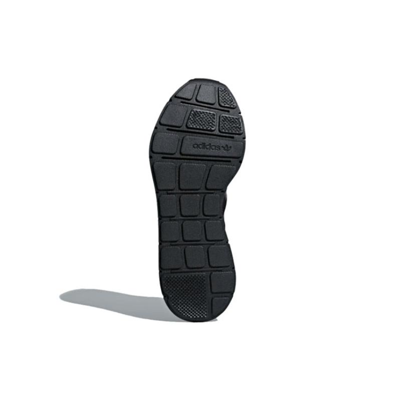 Adidas Swift Run 'Core Black' Sneakers AQ0863