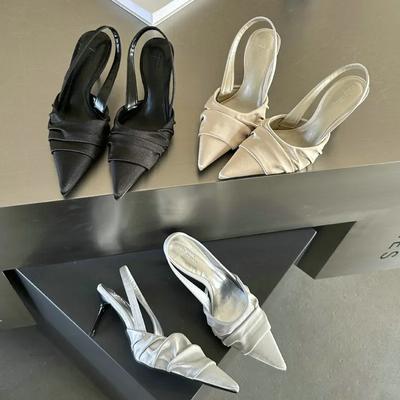 2024 2024 Sandales Femmes Été Nouvelles Escarpins Pointus Arrière Vide Chaussure Simple Ruban Satin Talons Hauts