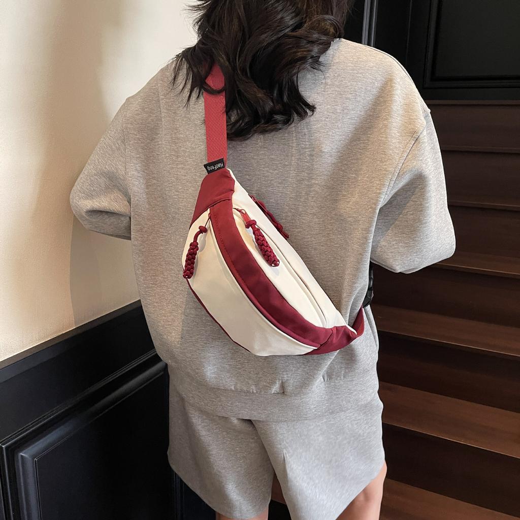Contrast color breast bag women's casual simple messenger bag female student sports mobile phone fanny pack men