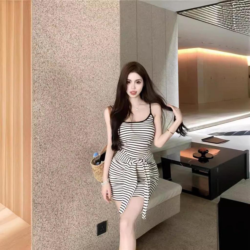 Women's Summer Strappy Striped Slim-Fit Suspender Dress, Hot Girl Style, Contrast Colors, Short Skirt