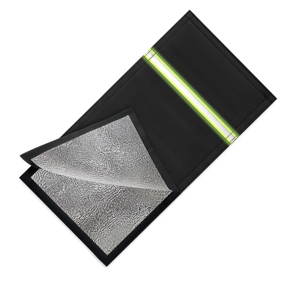 Outdoor Faucet Insulation Cover 420D Oxford Fabric Frost Protection with Reflective Strips for Enhanced Visibility 71x38cm