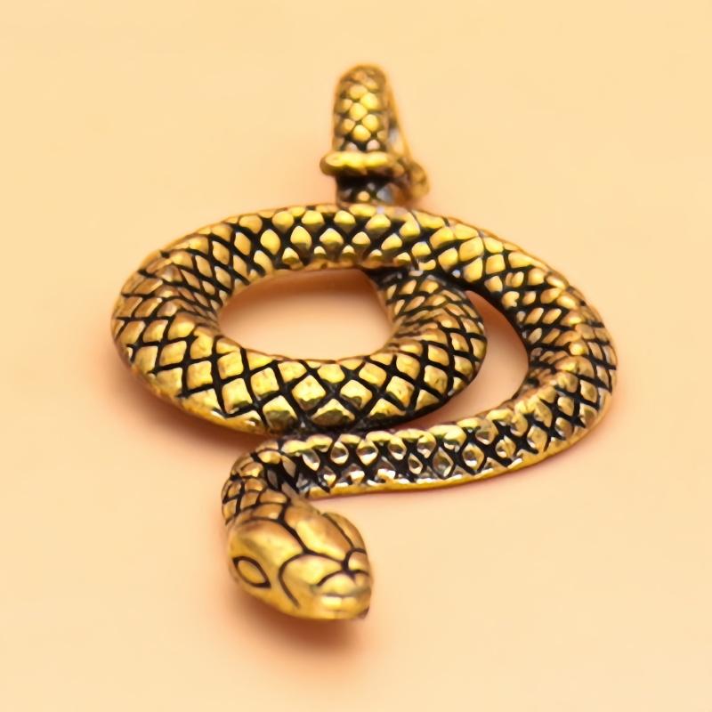 Mini Vintage Brass Snake Decor Figurines For Interior Decoration Desktop Decor Distinctive Car Hanging Keychain Luggage Pendant