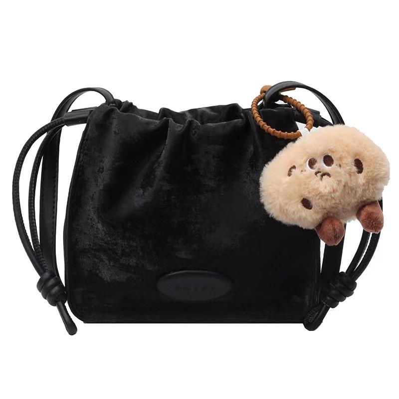 Frosted Little Girl Retro Foreign Gas Bucket Bag Niche Messenger Bag