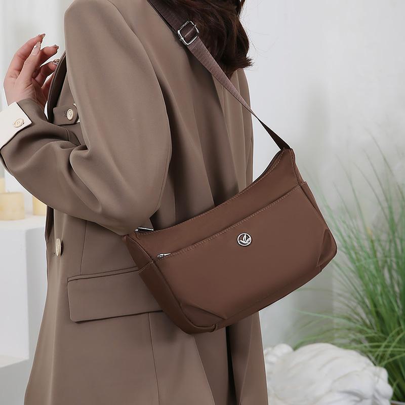 Women's Shoulder Bag Solid Color Hobo Bag Crossbody Bag Lightweight Mother Bag
