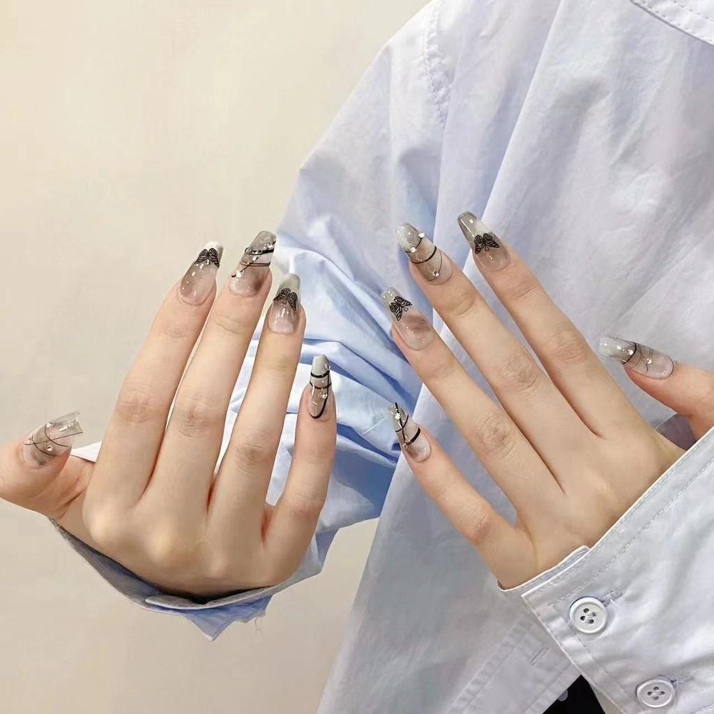 HANDMADE Artificial Nail Dream Black Butterfly Smudge Phototherapy Nails Fake Nails Reusable and Removable Nails