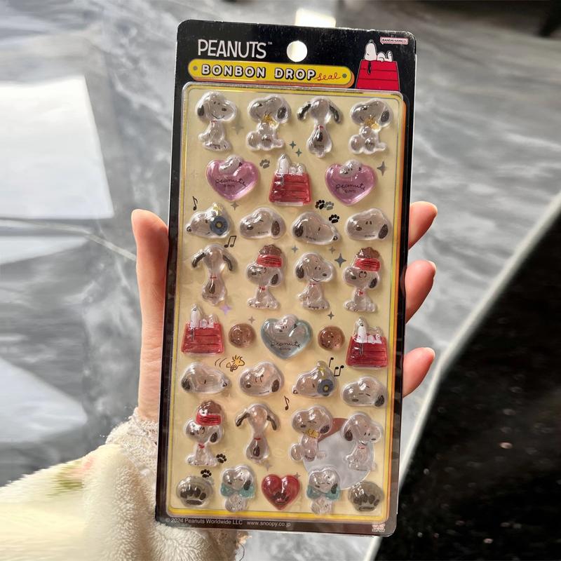 1/4pcs Japanese Snoopy 3D Relief Crystal Sticker Cute Diy Mobile Phone Decoration Sticker Student Hand Account Stationery Gift