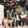 30 Stück Mini-Weihnachtsbäume - Künstliche Plastik-Weihnachtsbäume mit Holzsockeln, Party, Zuhause, Tischplatten-Bastelarbeiten, Weihnachtsdekorationen