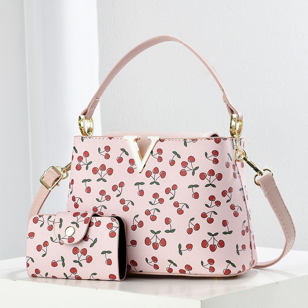 

Cherry pattern bag, new niche bag, high-end sense of commuting to work, large-capacity tote bag, shoulder handbag, women розовый