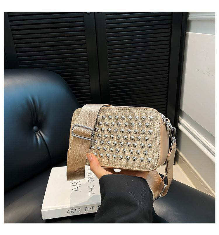 Diamond-encrusted Texture and Fashionable Temperament 2025 New Large-capacity Casual Broadband Single Shoulder Crossbody Small Square Bag Women