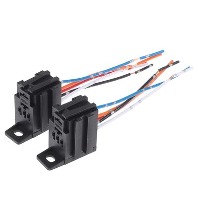 Otomobil Elektroniği Aksesuarları – Kablolar, Adaptörler ve Soketler