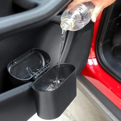 Odpadkový kôš na autá Závesný kôš na odpadky na prach Úložný box Čierny štvorcový typ lisovania Odpadkový kôš Auto interiérové ​​doplnky