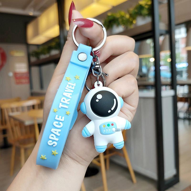 Adorable Cartoon Astronaut Silicone Keychain Cute Couple Bag Charm Creative Gift