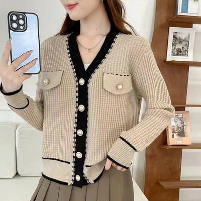 Color Blocking Spring and Autumn Cardigan New Fashion Versatile Western-style Sweater Short Knitted Jacket Top