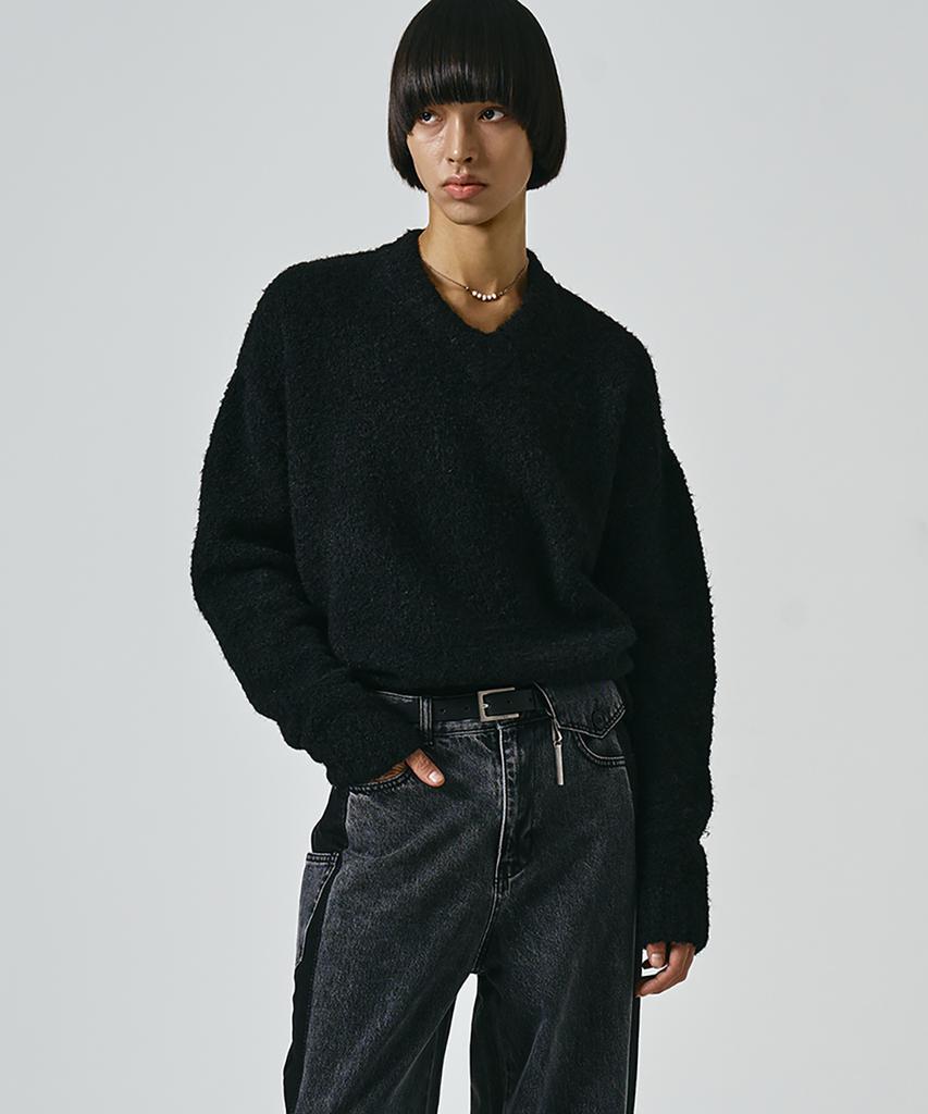 NOIRER Boucle V-Neck Oversized Sweater (Black)