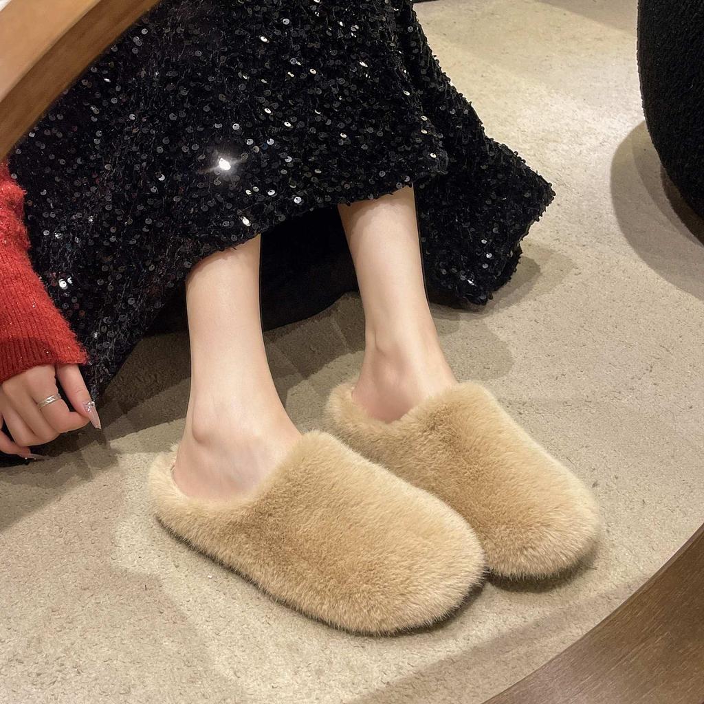 Korean Version of Lamb Wool Slippers Women's 2025 Winter New Outer Wear Flat-bottomed Lazy Velvet Bag Head Half-drag Muller Shoes