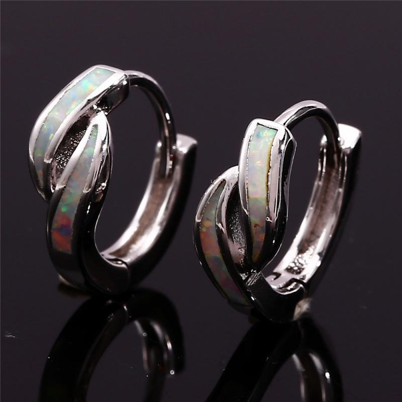wishOL seaweed overlapping platinum opal ear buckle