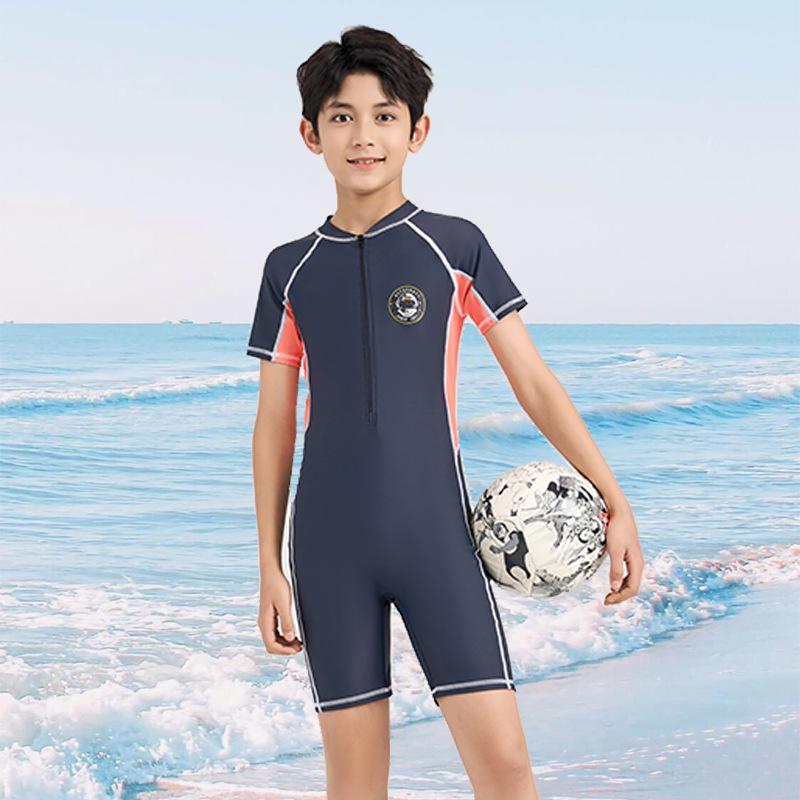 

2025 Мальчиковый солнцезащитный слитный купальник с коротким рукавом - Быстросохнущий и устойчивый к УФ-излучению 18# (for 70-80 lbs)