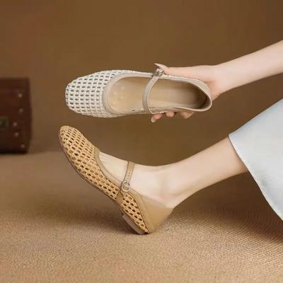 Fashion French Summer 2025 New Vintage Cutout Woven Round Toe Flat Single Shoes Low Heel
