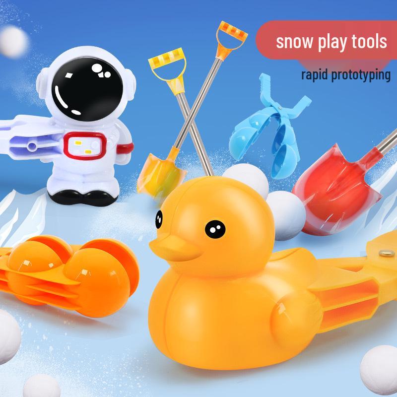 Children's Magic Snow Play Set: Large Snowball Clips for Building Snowmen and Snowball Fights