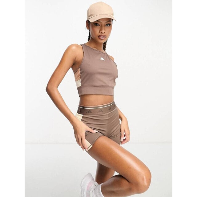 

Коричневый укороченный топ с цветными блоками adidas Training Techfit