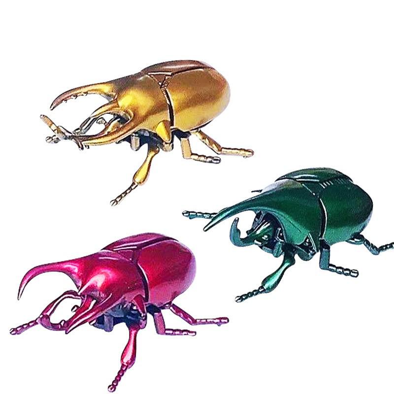 Educational Wind-up Rhinoceros Beetle Toy: Creative Fighting Insect Model for Kids' Observation & Relaxation