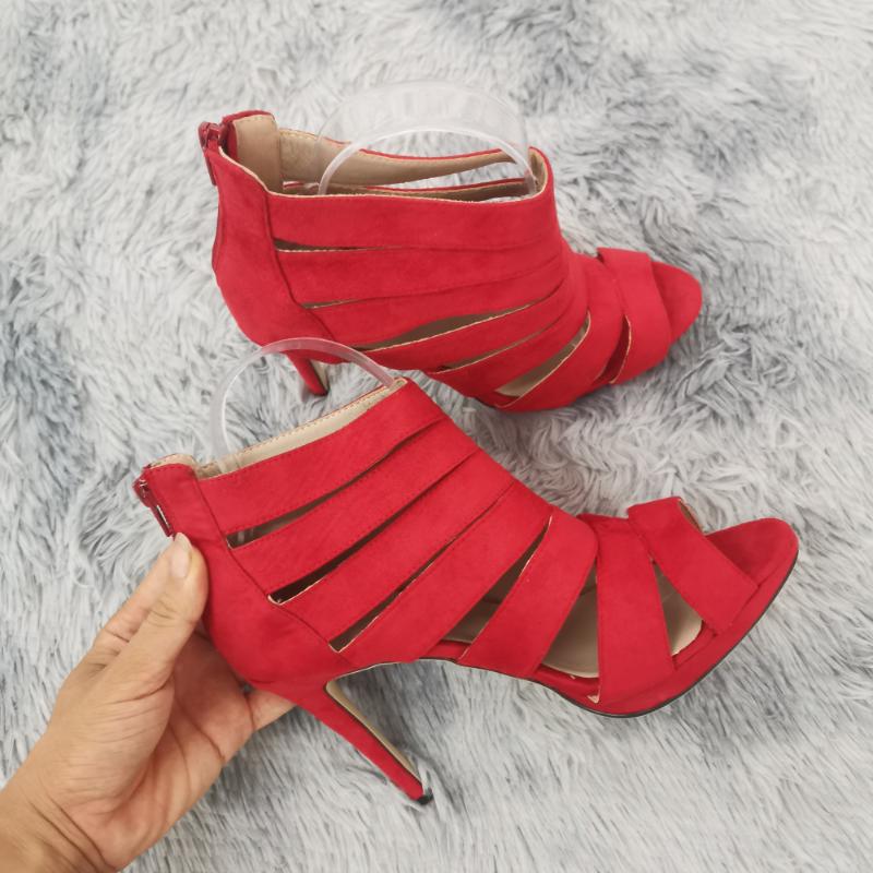 

Новий модний показ Жіночі босоніжки Модні сексуальні туфлі на платформі на високих підборах Босоніжки з відкритим пальцем Повсякденні білі червоні весільні туфлі 42