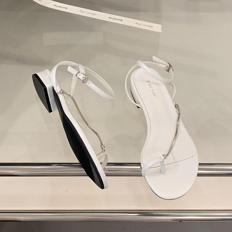 

Fashion Fashion Metal Chain Ladies Flats Sandals Shoes Spring Summer Round Toe Female Flats Sandals Flip flops Shoes For Women New 2025 35 бежевый