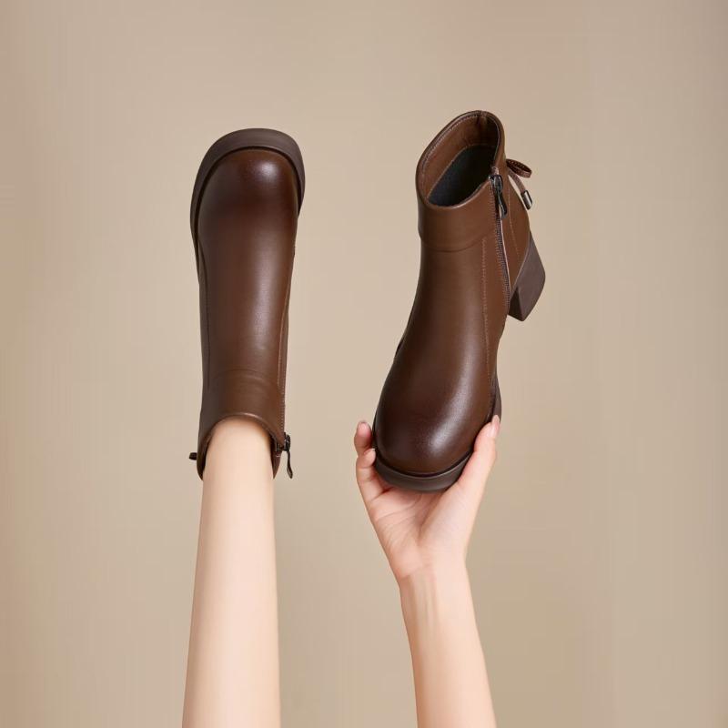 New Style of Chunky and Versatile Ankle Boots, Round-toed High-heeled Women's Shoes