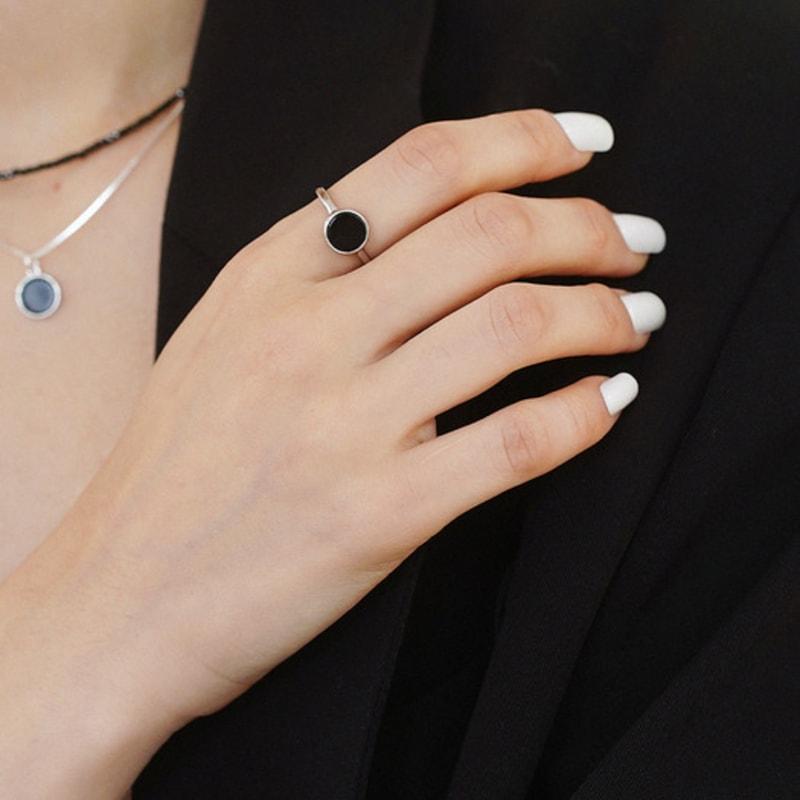 LAYERMOOD flat black circle R-silver