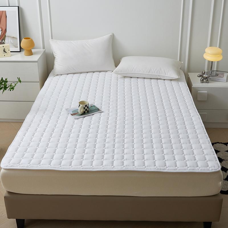 Waterproof Quilted Mattress Protector Cover Thickened Breathable Mattress Topper for Single or Double Bed