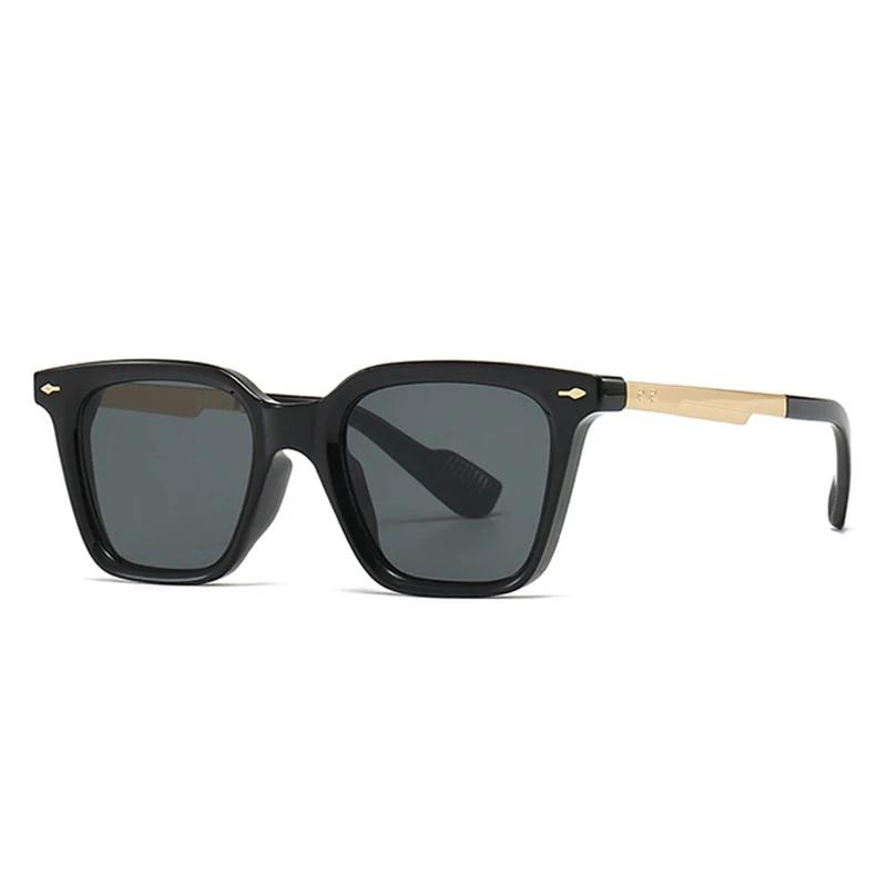 SHAUNA Fashion Square Women Luxury Rivets Sunglasses Retro Gradient Shades UV400 Men Trending Sun Glasses