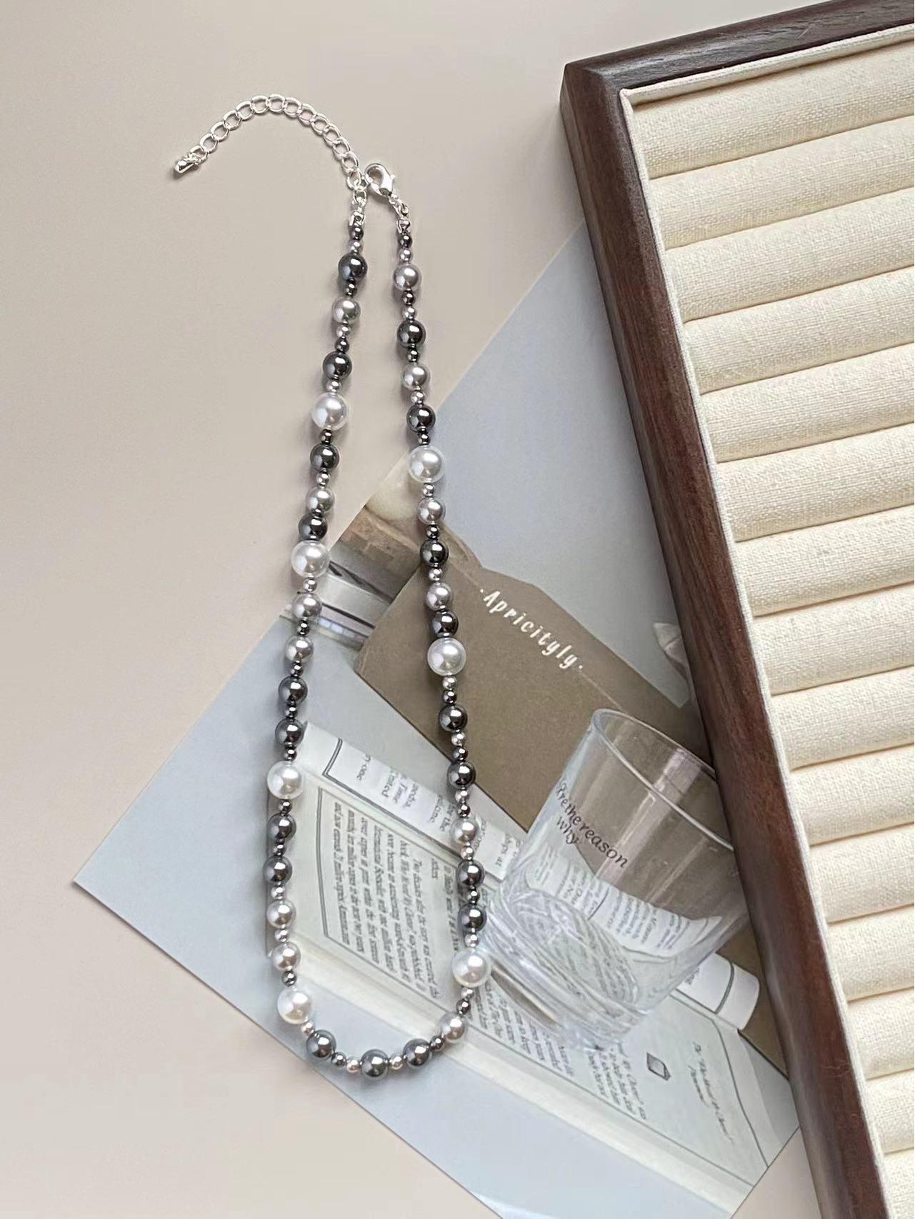 

Винтажное французское жемчужное колье Shijia для женщин - Осень/Зима 2024 Ювелирные украшения для ключицы и свитерная цепочка