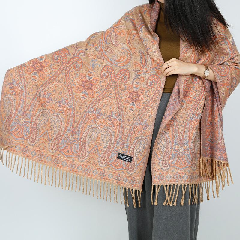 Vintage shawl, jacquard, cashew, fringed scarf, women's outdoor travel, outdoor decoration, dual-use