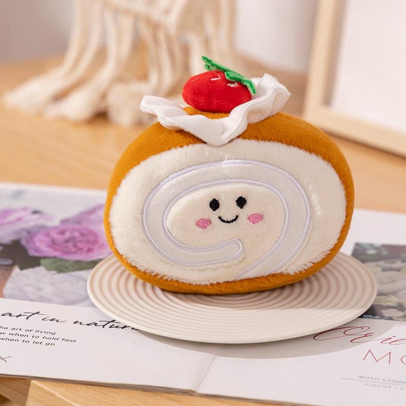 Nieuw Gevuld Fruitcake Pluche Speelgoed Aardbei Zwitserse Rol Pluche Speelgoed Schattig Gezicht Crème Snack Cadeau Speelgoed Voor Kinderen Verjaardagsfeest Decoratie