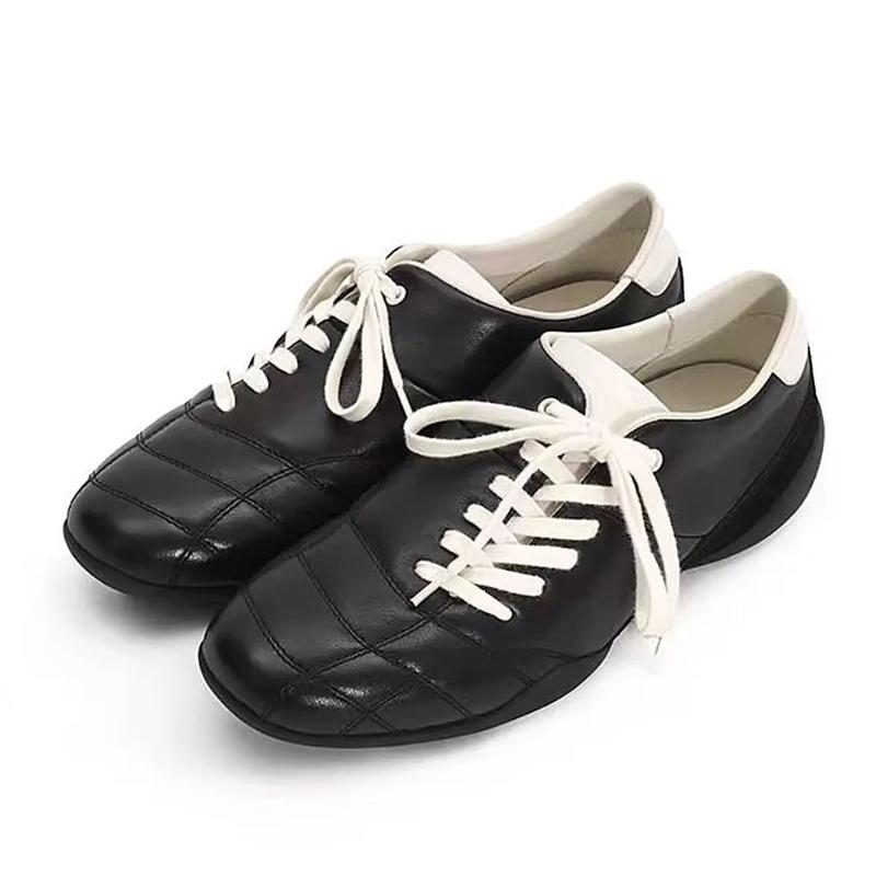 2025 Women's Black Casual football Style Sneakers Flats Chic Shoelaces Comfy Walking Shoes Woman Trainers High Quality