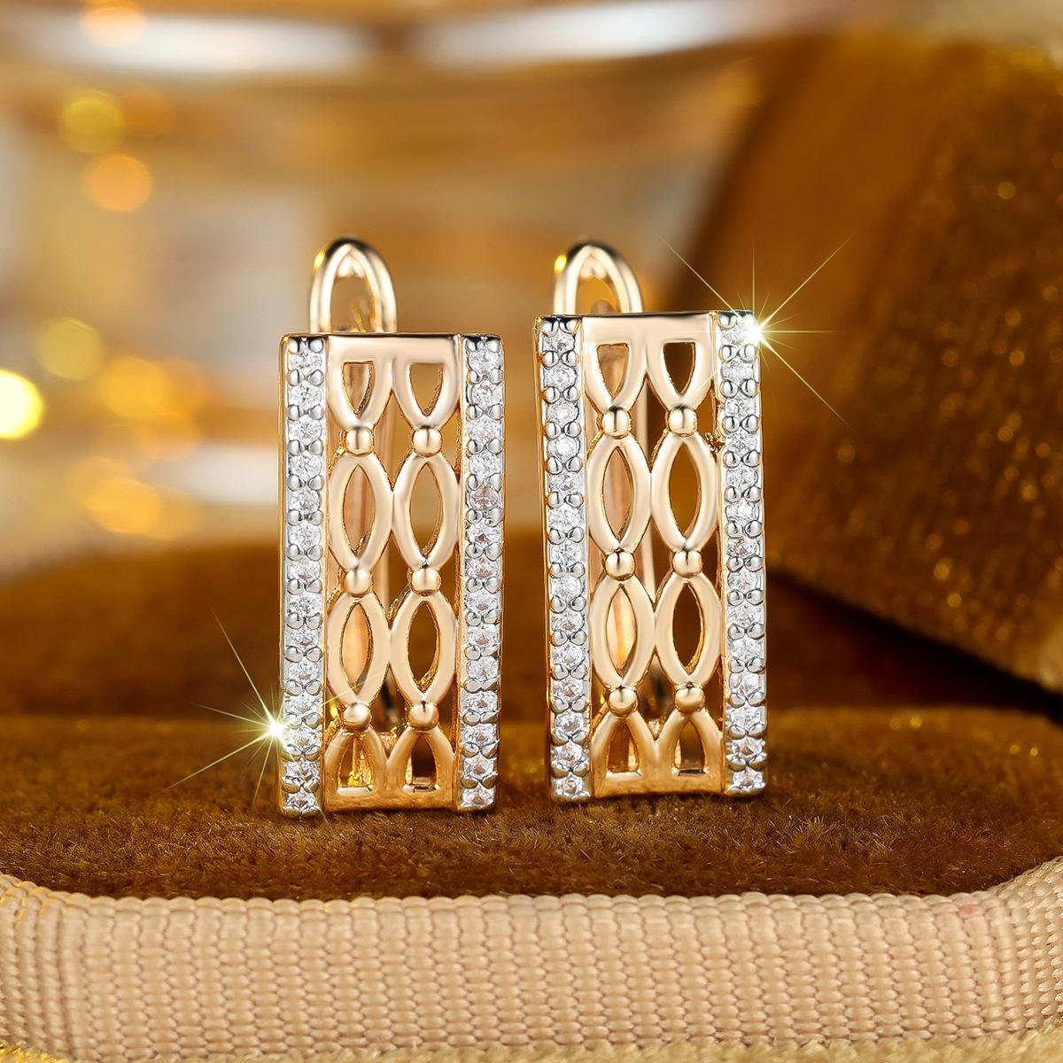 

Rectangle hollow diamond ear buckle, geometric design versatile face earrings