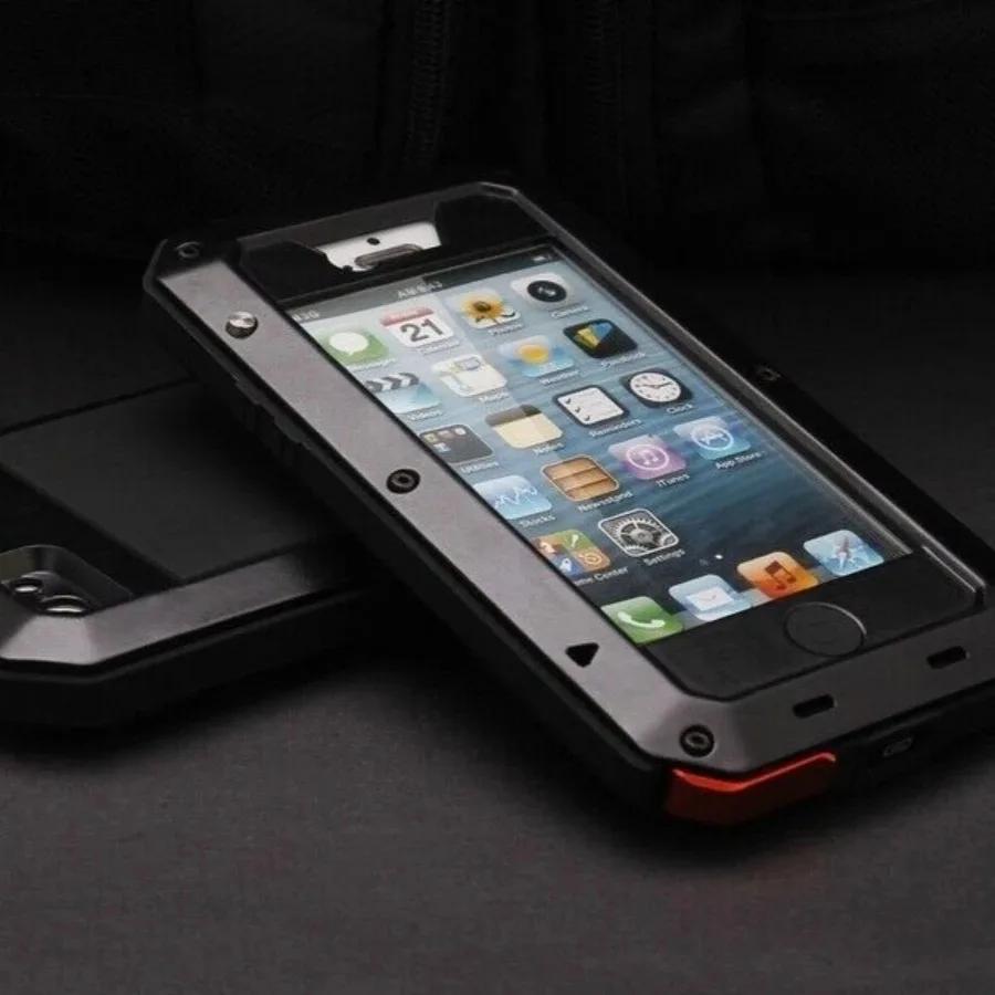 Shockproof Doom Aluminum Cover Tank Metal Case for IPhone 17 Air 16e 17e 16 15 14 Plus 13 12 11 Pro XS Max XR 8 7 Glass Screen