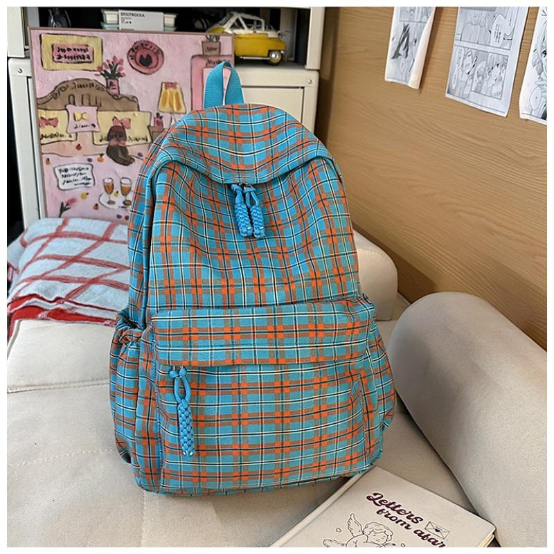 Simple Plaid Nylon Backpack Retro Large Capacity Casual Backpack with Multiple Pockets Suitable for Daily and Student Use