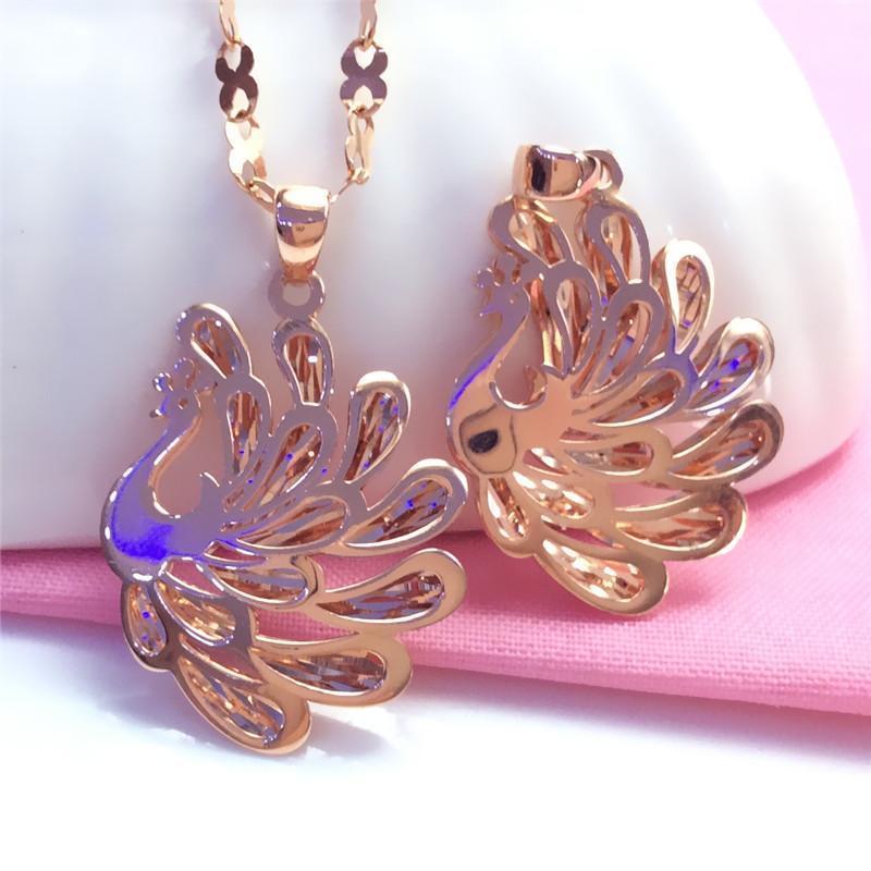 Exquisite Russian Purple Gold Shiny Peacock Pendant Luxury High-End Classic Wind Plated Rose Gold Collarbone Chain