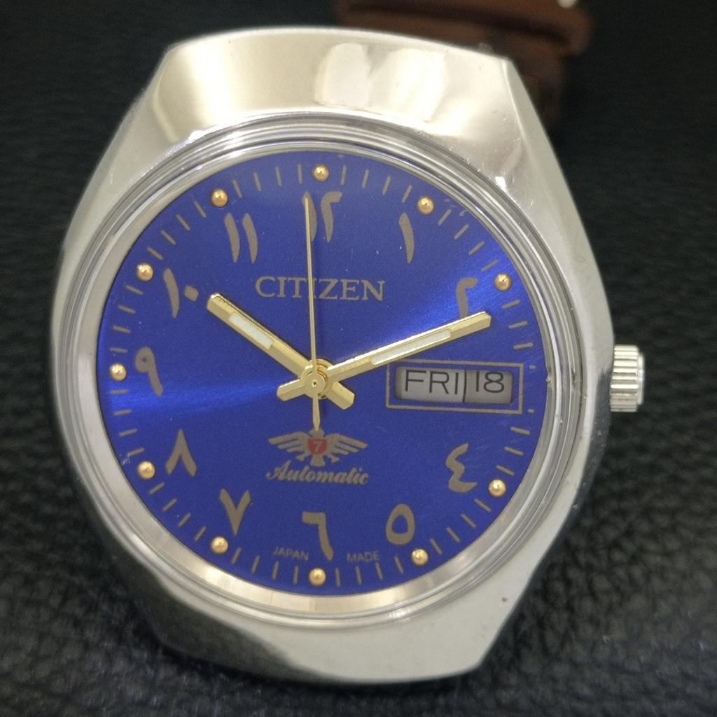 Citizen AUTOMATIC 8200 JAPAN MENS VINTAGE ARABIC BLUE COLOR DIAL WATCH A702765-1 R210-a702765