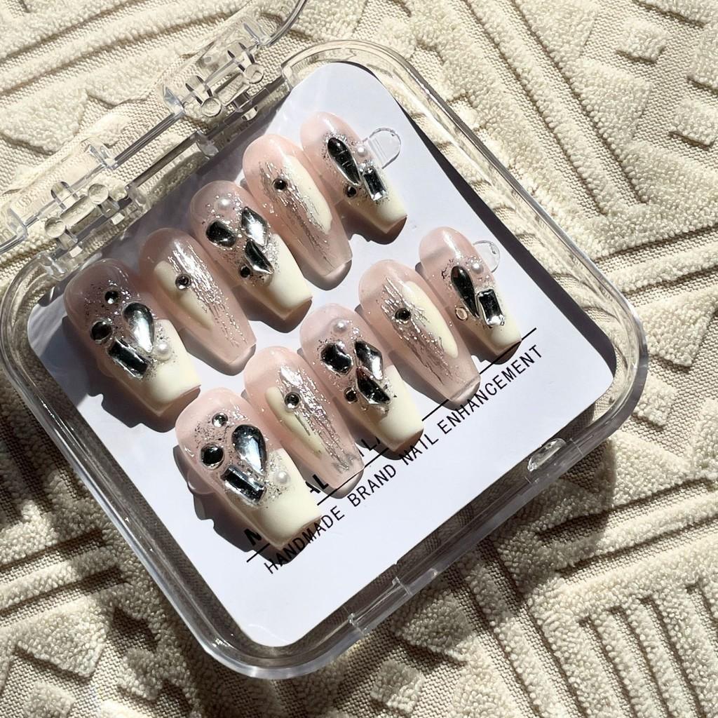 

Nail Wearing Handmade Advanced Patch Whitening Removable Design Fashionable L