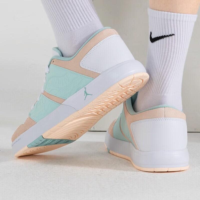 Air Jordan Nu Retro 1 Low GS Guava Ice Kids Sneakers Cream Jade-Ice White FB4412-800