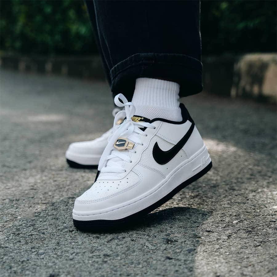 New Nike Air Force 1 Low World Champion GS DQ0300-100