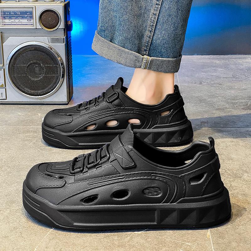 Summer Trend Sports Sandals Korean Version Thick-soled Comfortable Breathable Wear-resistant Non-slip Driving Out Fashionable Hole Shoes