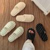 Sapatos de mulher – Pantufas para mulheres
