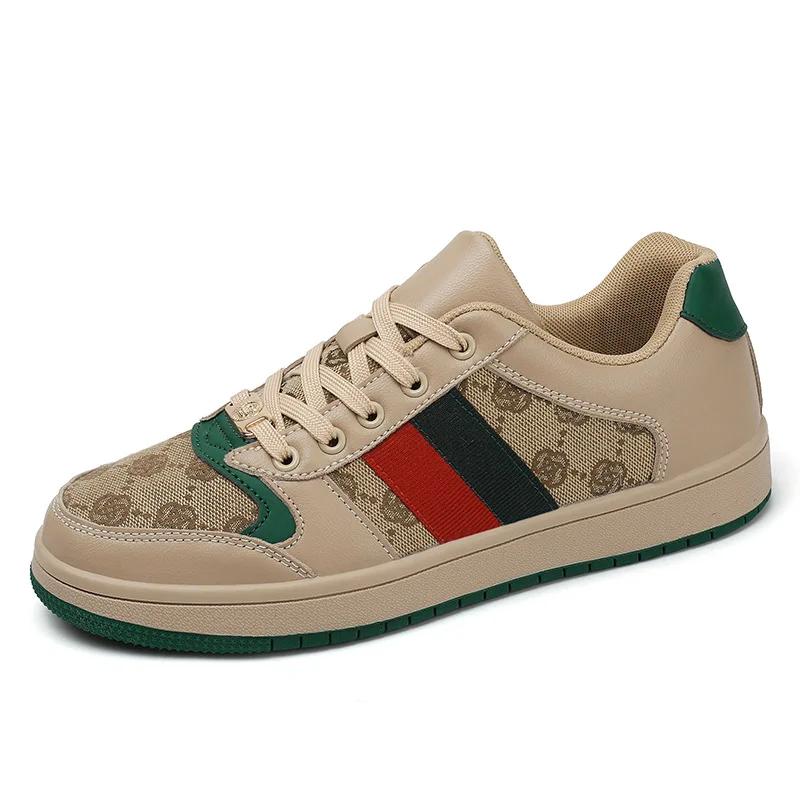 New Designer Men Canvas Casual Shoes Trend Striped Flat Skate Shoes Young Man Loafers