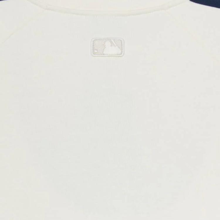 New MLB New York Yankees Sweatshirt Unisex Cream 3AMTV1044-50CRS