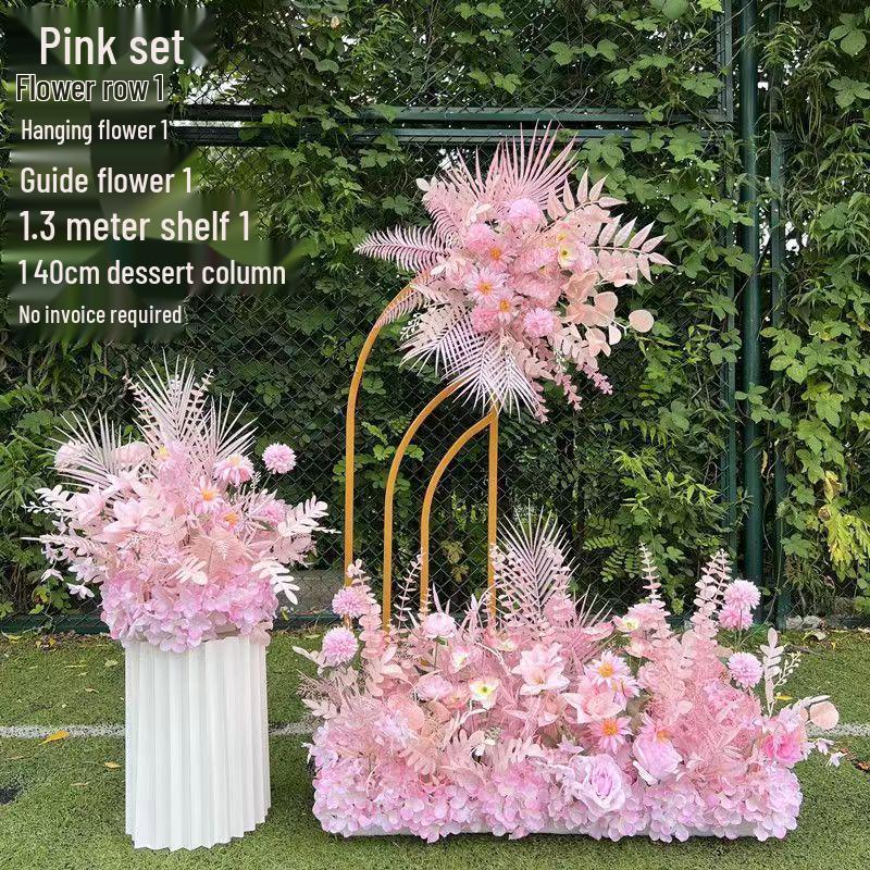 Künstliche Blumendekorationen für den Hochzeitsgang & die Bühne